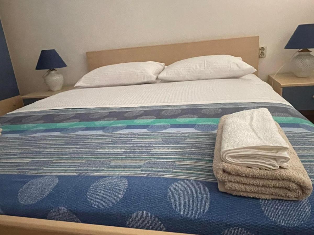Apartman Lucija Rovigno Esterno foto