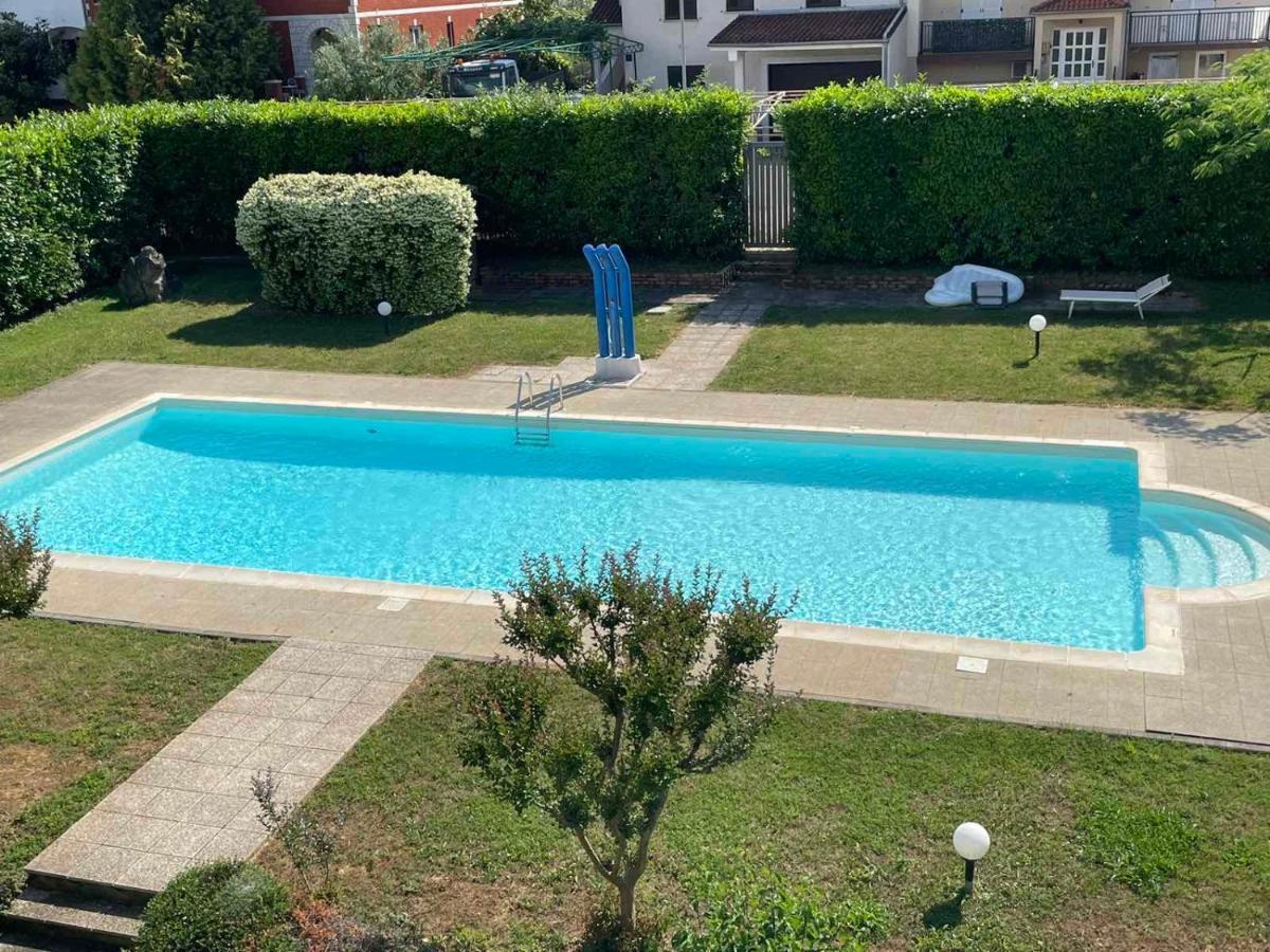 Apartman Lucija Rovigno Esterno foto