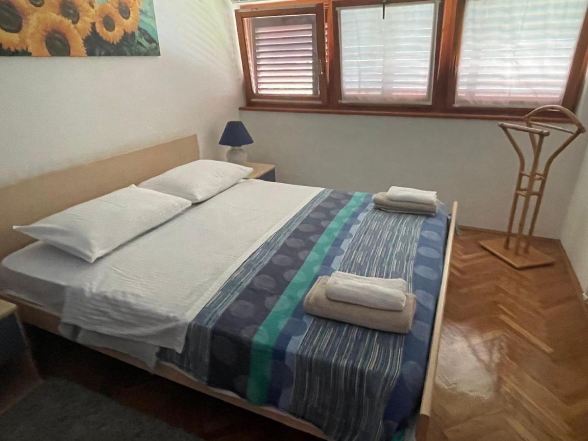 Apartman Lucija Rovigno Esterno foto