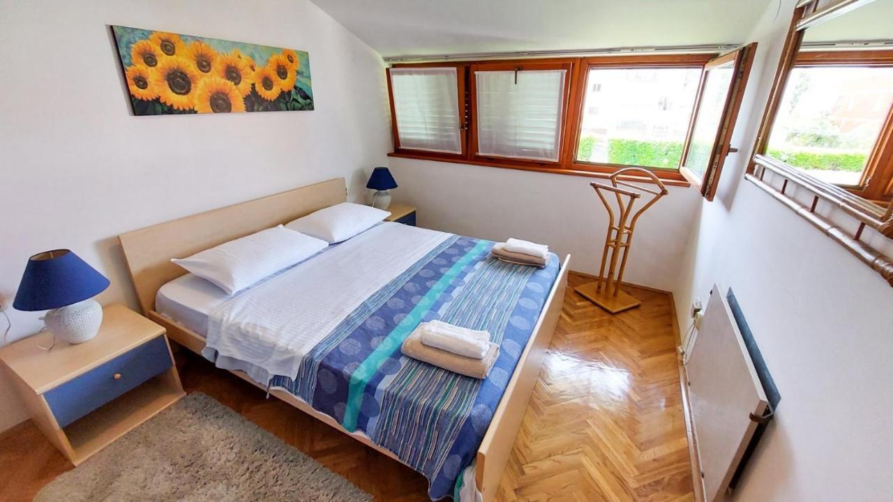 Apartman Lucija Rovigno Esterno foto