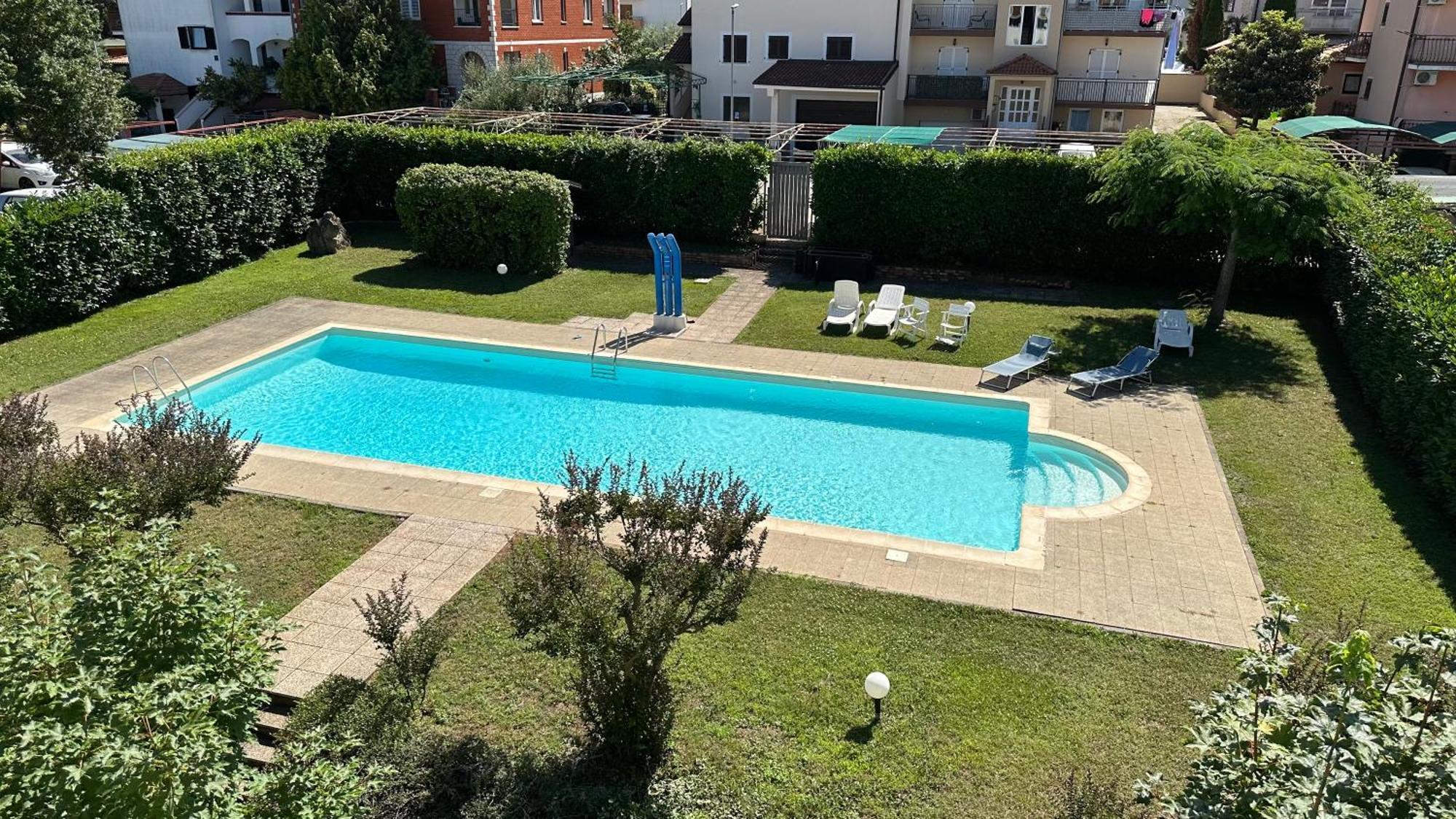 Apartman Lucija Rovigno Esterno foto